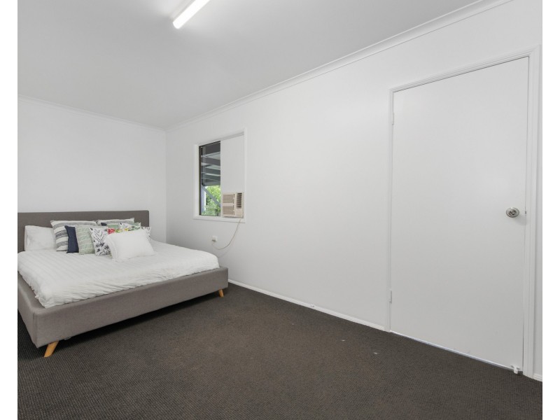 16 Hucker Street, Mackay QLD 4740