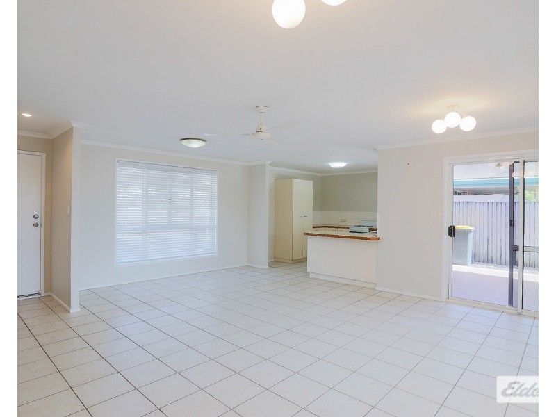 100 Broomdykes Drive, Beaconsfield QLD 4740