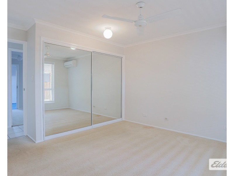 100 Broomdykes Drive, Beaconsfield QLD 4740