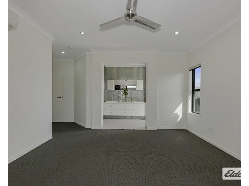 1 Primavera Boulevard, Beaconsfield QLD 4740