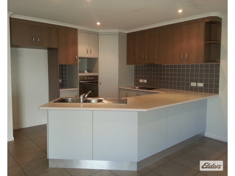 3 Townsend Street, Bucasia QLD 4750