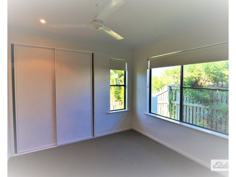 3 Townsend Street, Bucasia QLD 4750