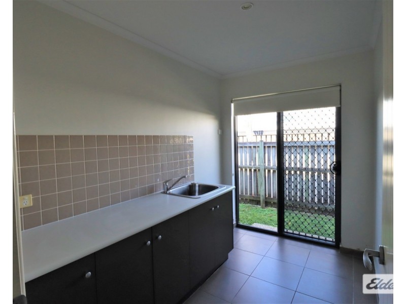 3 Townsend Street, Bucasia QLD 4750