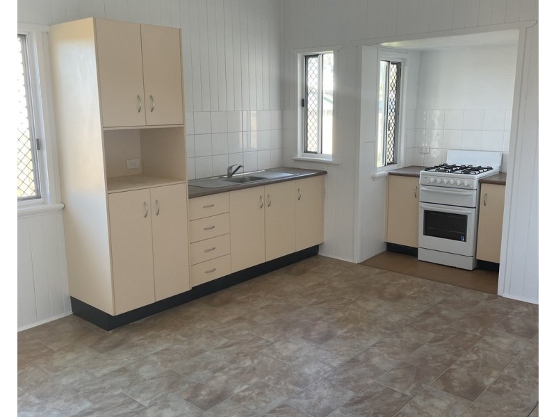 24 Creek Street, North Mackay QLD 4740