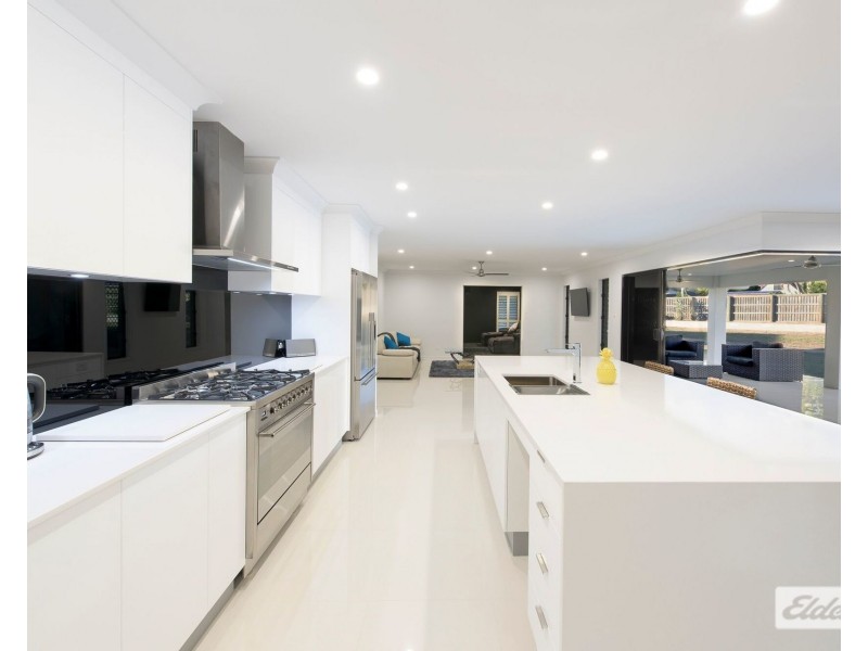 13 Midras Place, Bucasia QLD 4750