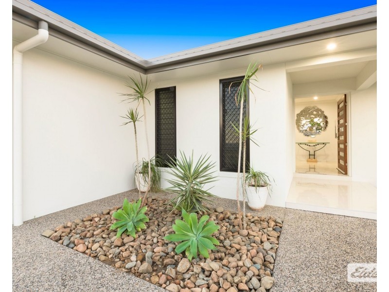 13 Midras Place, Bucasia QLD 4750