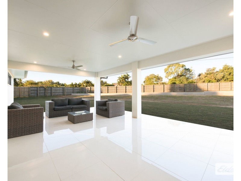 13 Midras Place, Bucasia QLD 4750