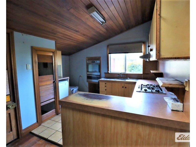 40 MacKenzie Street, West Mackay QLD 4740