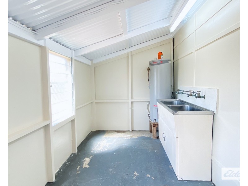 10 Duncan Street, West Mackay QLD 4740