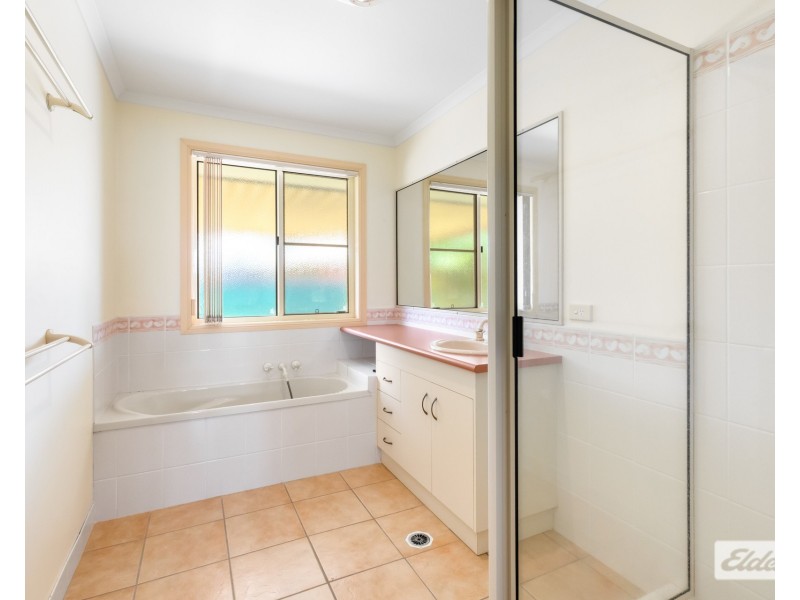 4 Aberdeen Court, Beaconsfield QLD 4740