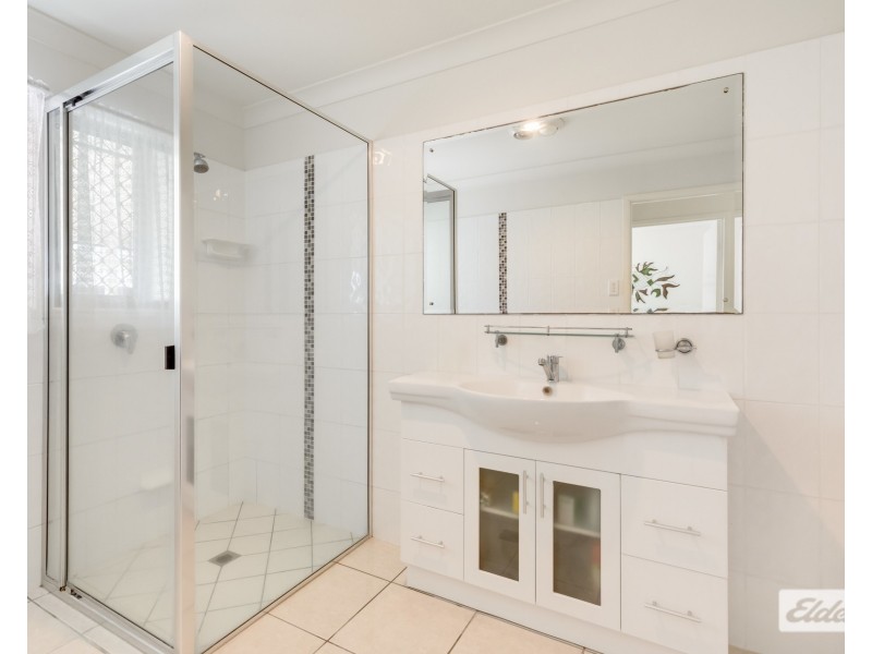 13 Montgomery Street, Rural View QLD 4740