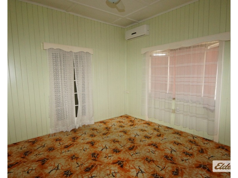 8 Taylor Street, West Mackay QLD 4740