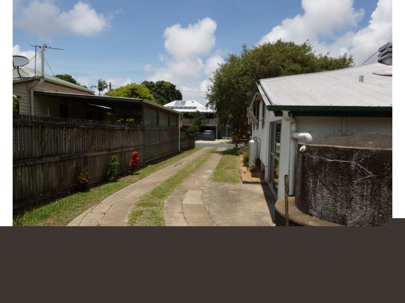 8 Taylor Street, West Mackay QLD 4740