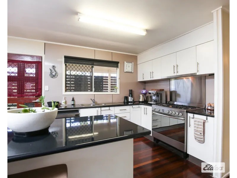 33 Belyando Avenue, Moranbah QLD 4744