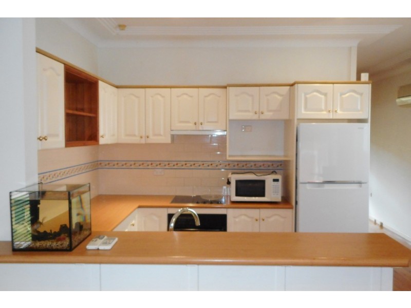 6 Wyalong Street, Panania NSW 2213