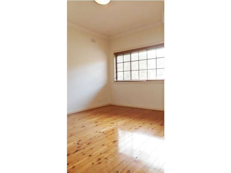 6 Wyalong Street, Panania NSW 2213