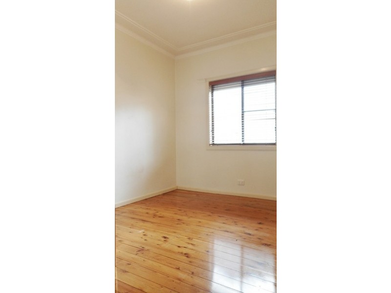 6 Wyalong Street, Panania NSW 2213