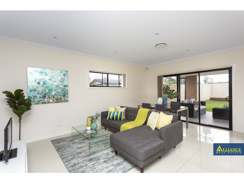 41 Wall Avenue, Panania NSW 2213