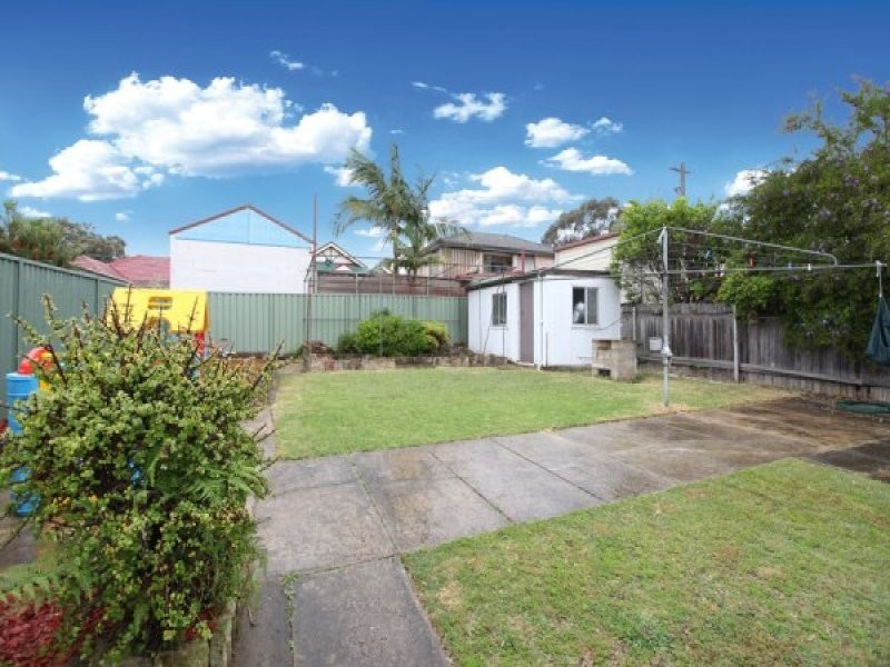 79 Ardath Street, Panania NSW 2213