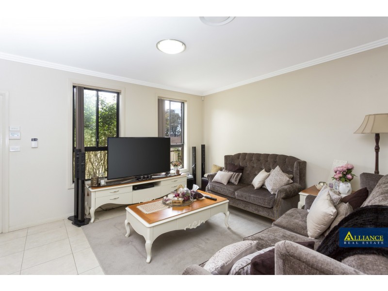 4/6 Jensen Street, Condell Park NSW 2200