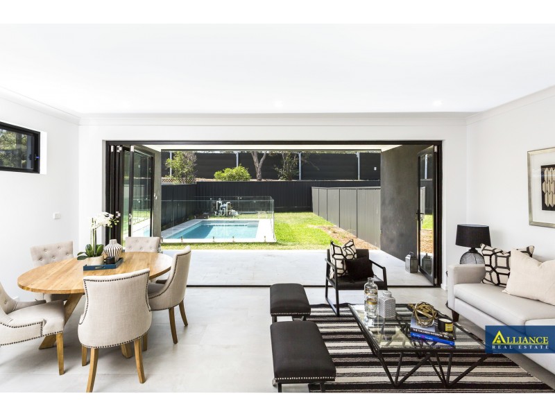 25 Toby Crescent, Panania NSW 2213