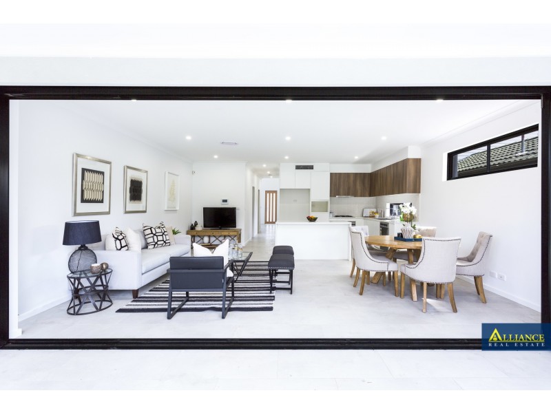 25 Toby Crescent, Panania NSW 2213