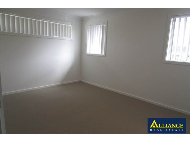 13 Mactier Avenue, Milperra NSW 2214