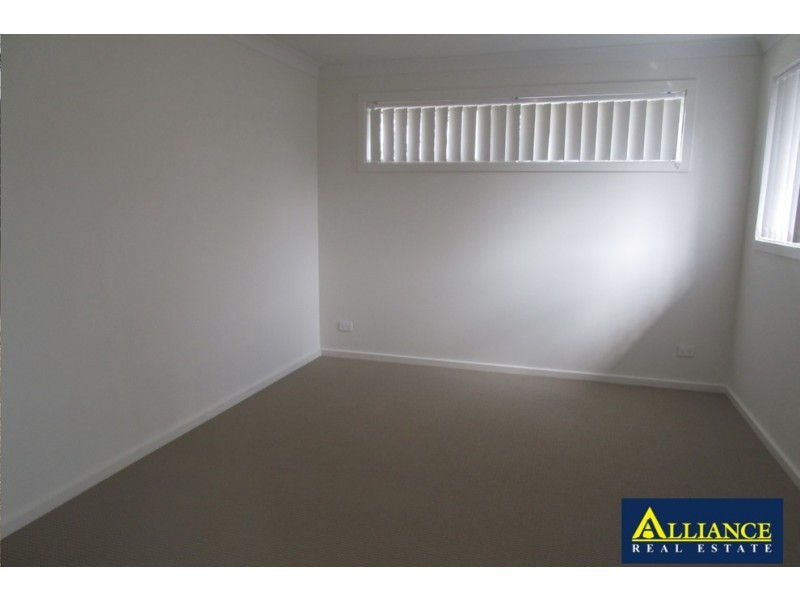 13 Mactier Avenue, Milperra NSW 2214