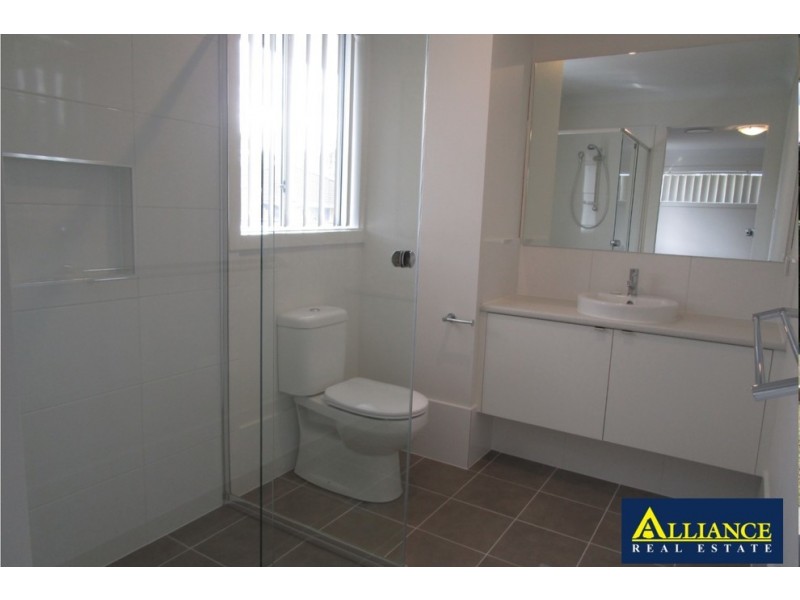 13 Mactier Avenue, Milperra NSW 2214