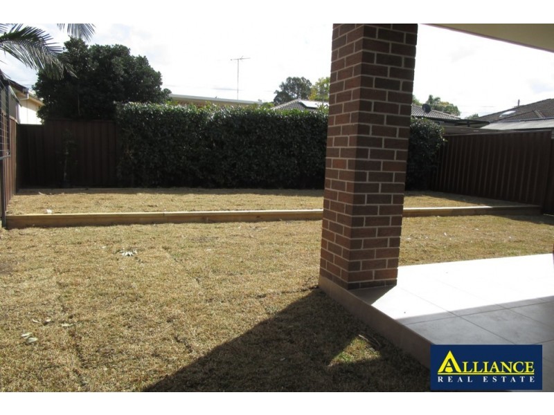 13 Mactier Avenue, Milperra NSW 2214