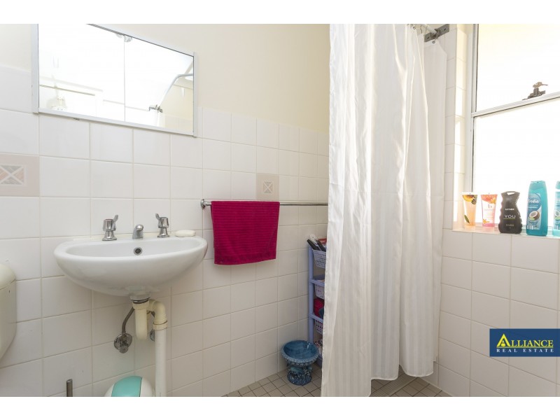 25 Willan Drive, Cartwright NSW 2168