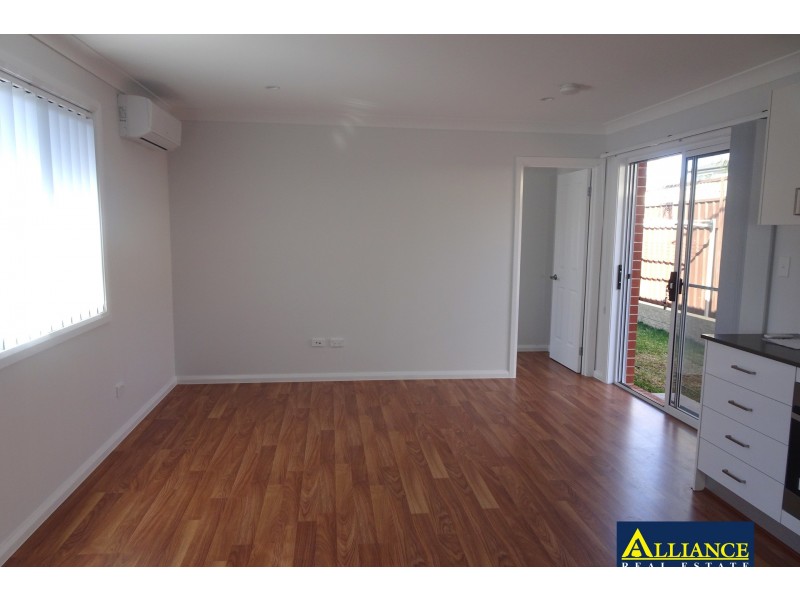 1/17 Eynham Road, Milperra NSW 2214