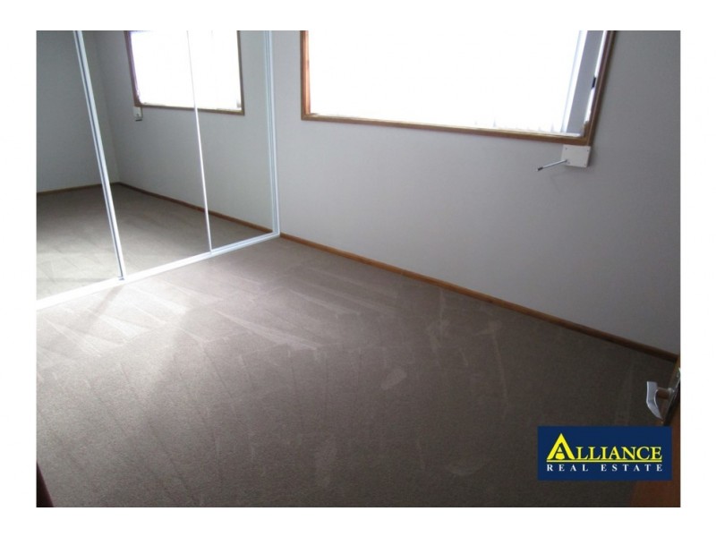 39 Toby Crescent, Panania NSW 2213