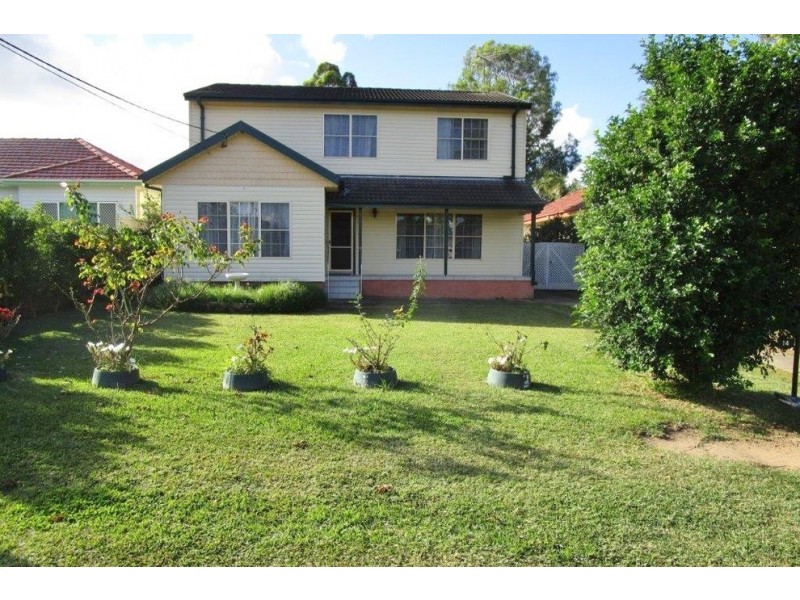 14 Harford Avenue, East Hills NSW 2213