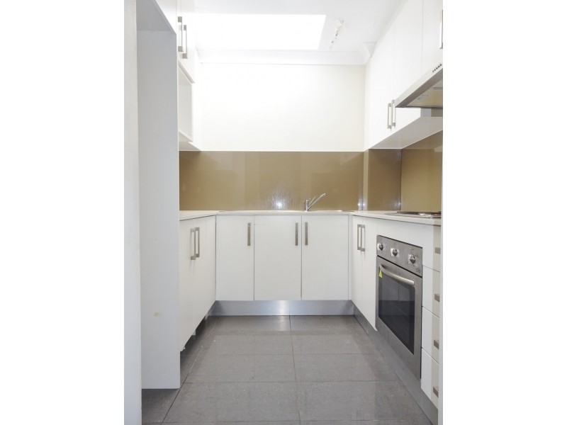 2/96 Anderson Avenue, Panania NSW 2213