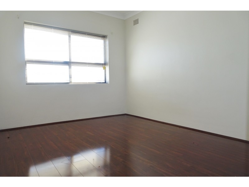 2/96 Anderson Avenue, Panania NSW 2213