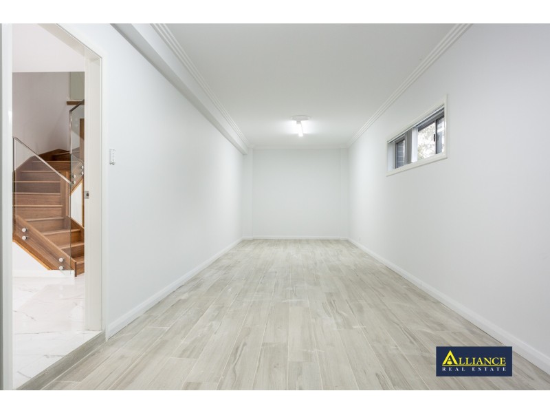 194 Bransgrove Road, Panania NSW 2213