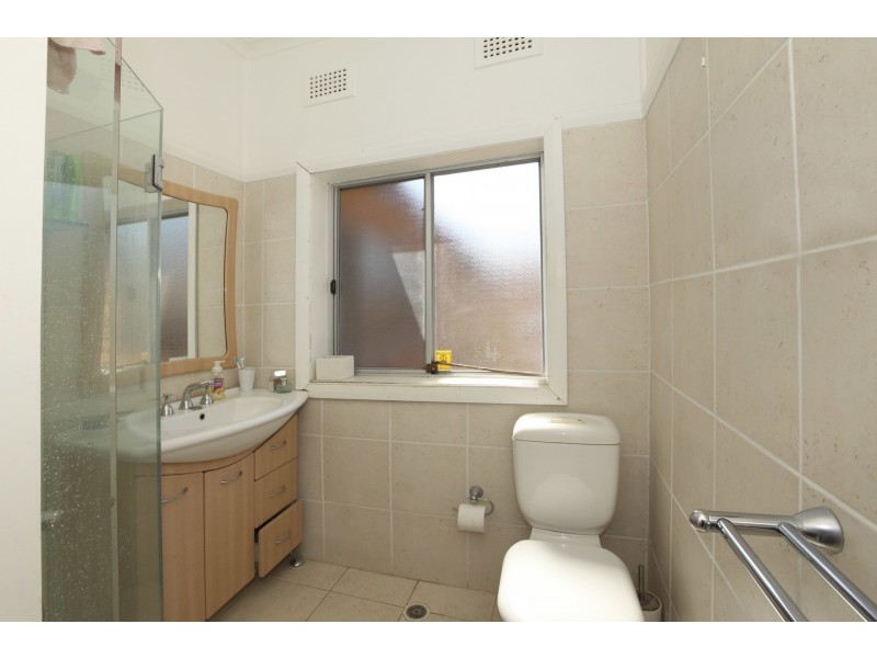 21 Picnic Point Road, Panania NSW 2213