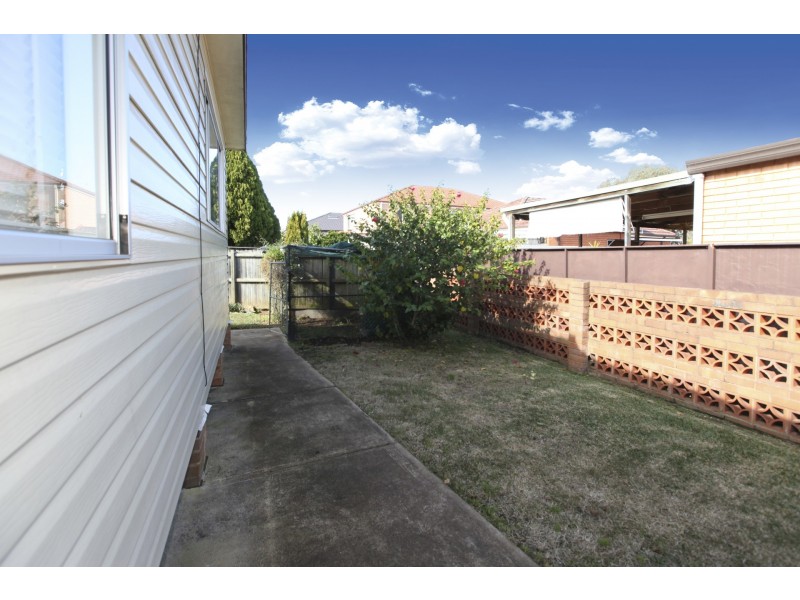 19 Picnic Point Road, Panania NSW 2213