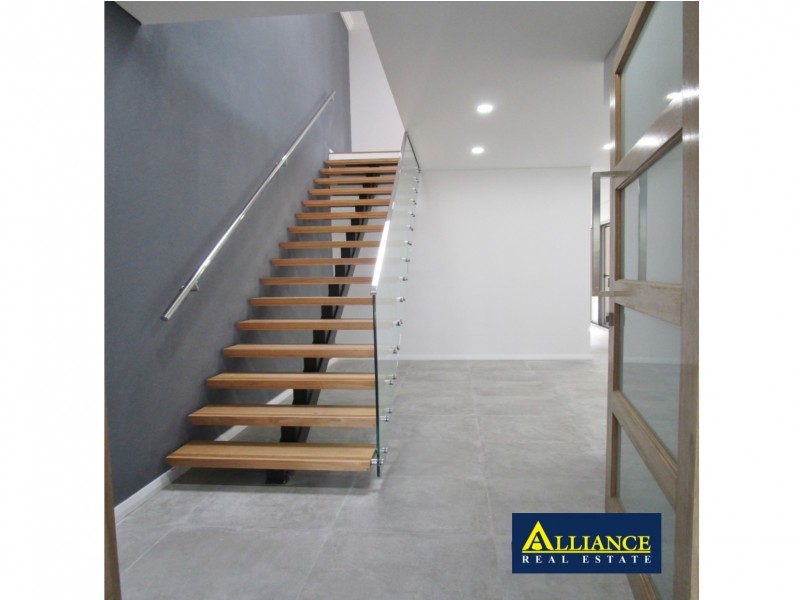 10A Duke Street, East Hills NSW 2213