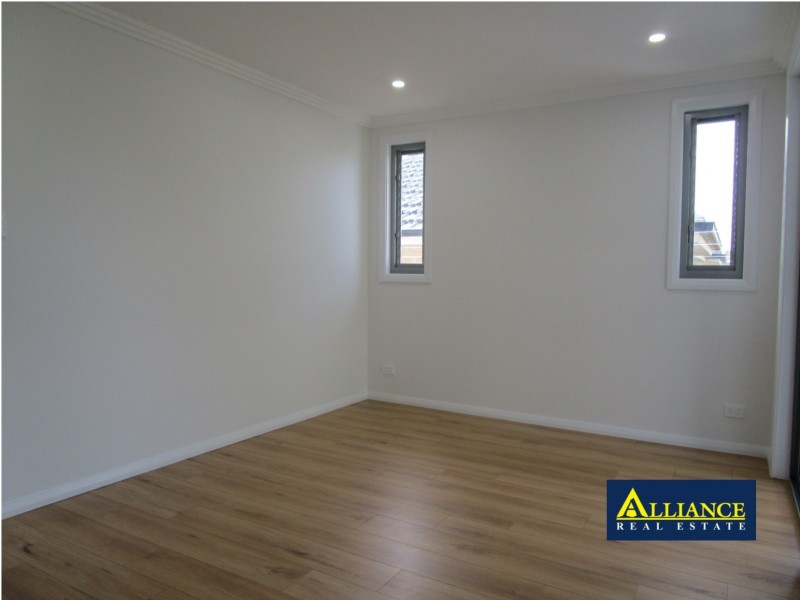 10A Duke Street, East Hills NSW 2213