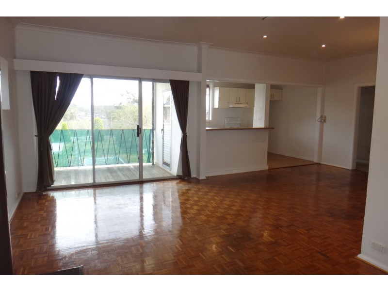784 Henry Lawson Drive, Picnic Point NSW 2213