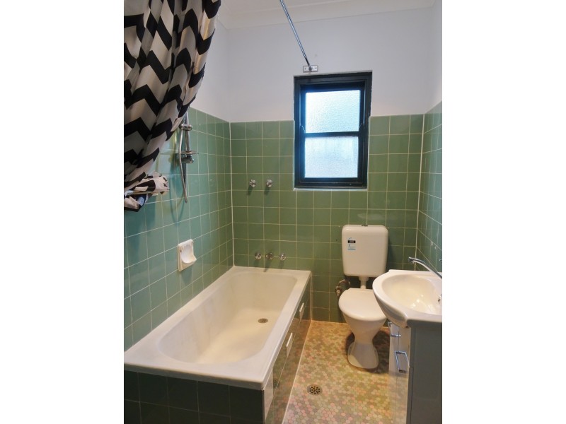 1/182 Cooper Road, Yagoona NSW 2199