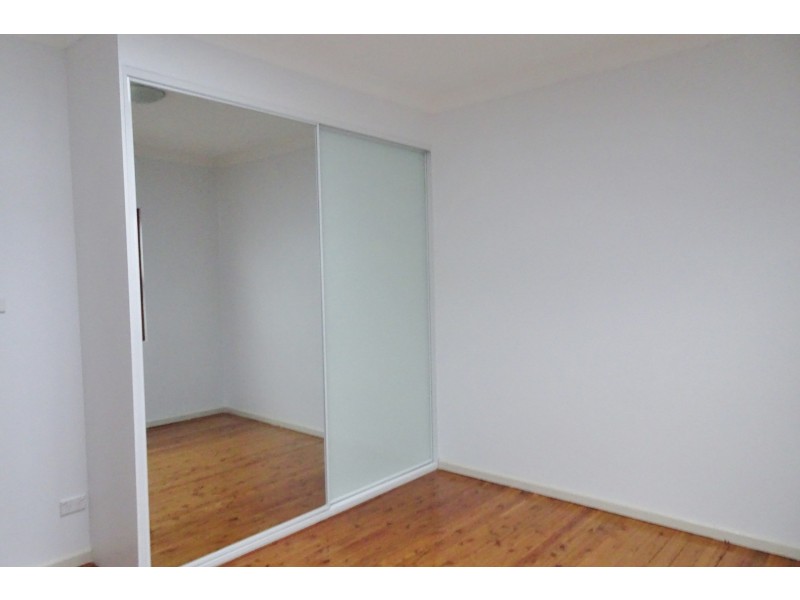 2/182 Cooper Road, Yagoona NSW 2199