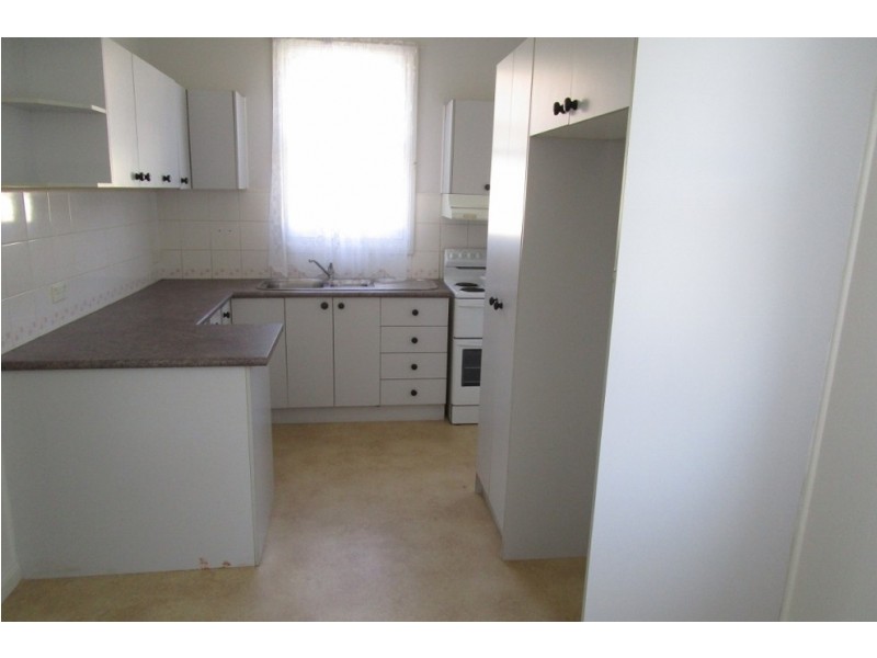 2 Starr Avenue, Padstow NSW 2211