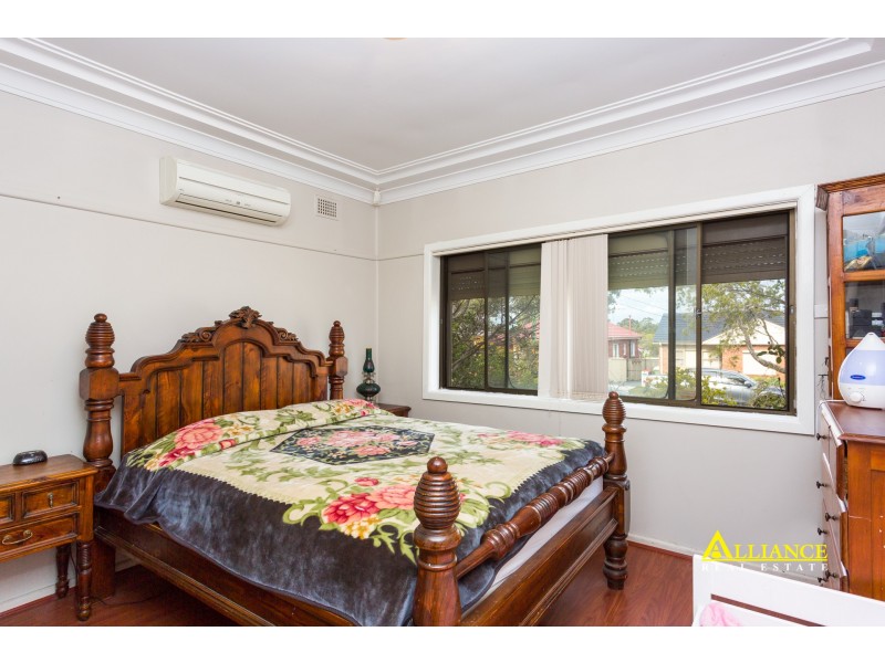 8 MacKinnon Avenue, Padstow NSW 2211