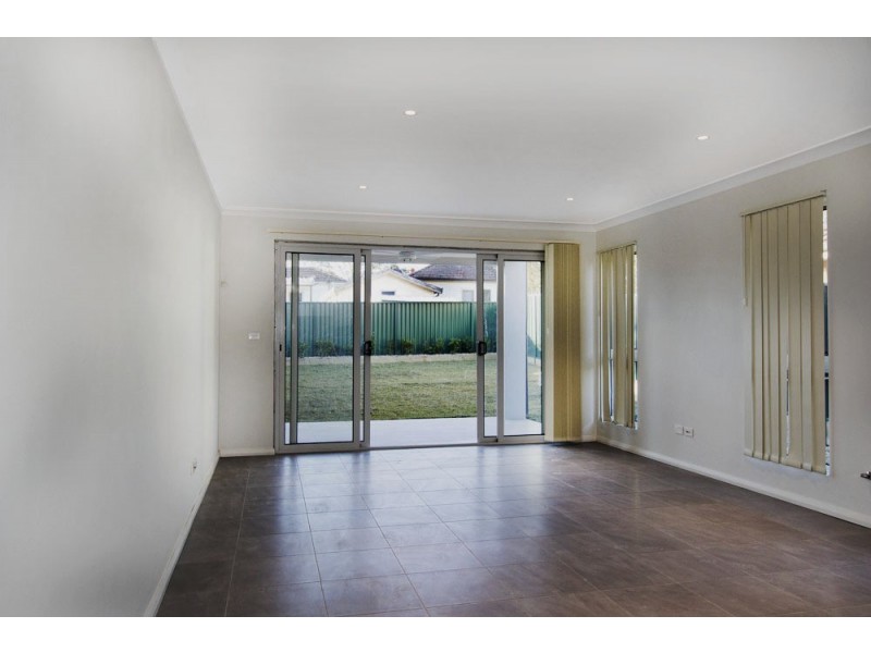 19 Ellesmere Street, Panania NSW 2213