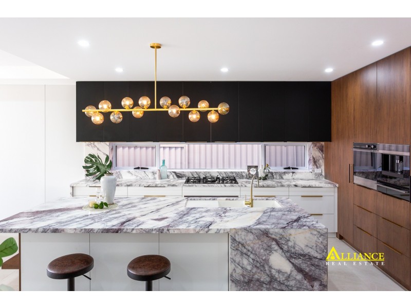 49 Burbank Avenue, East Hills NSW 2213