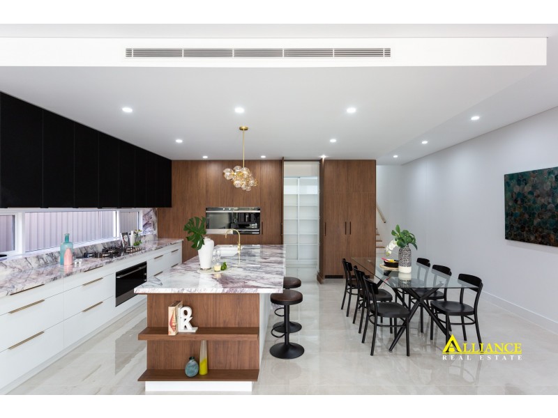 49 Burbank Avenue, East Hills NSW 2213