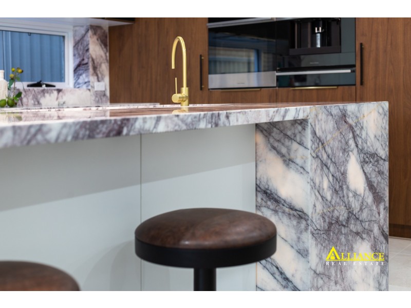 49 Burbank Avenue, East Hills NSW 2213